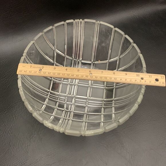 Clear Frosted Glass Heavy Serving Bowl Cut Glass Diamond Square Rectangle 4 Qt - Picture 7 of 7